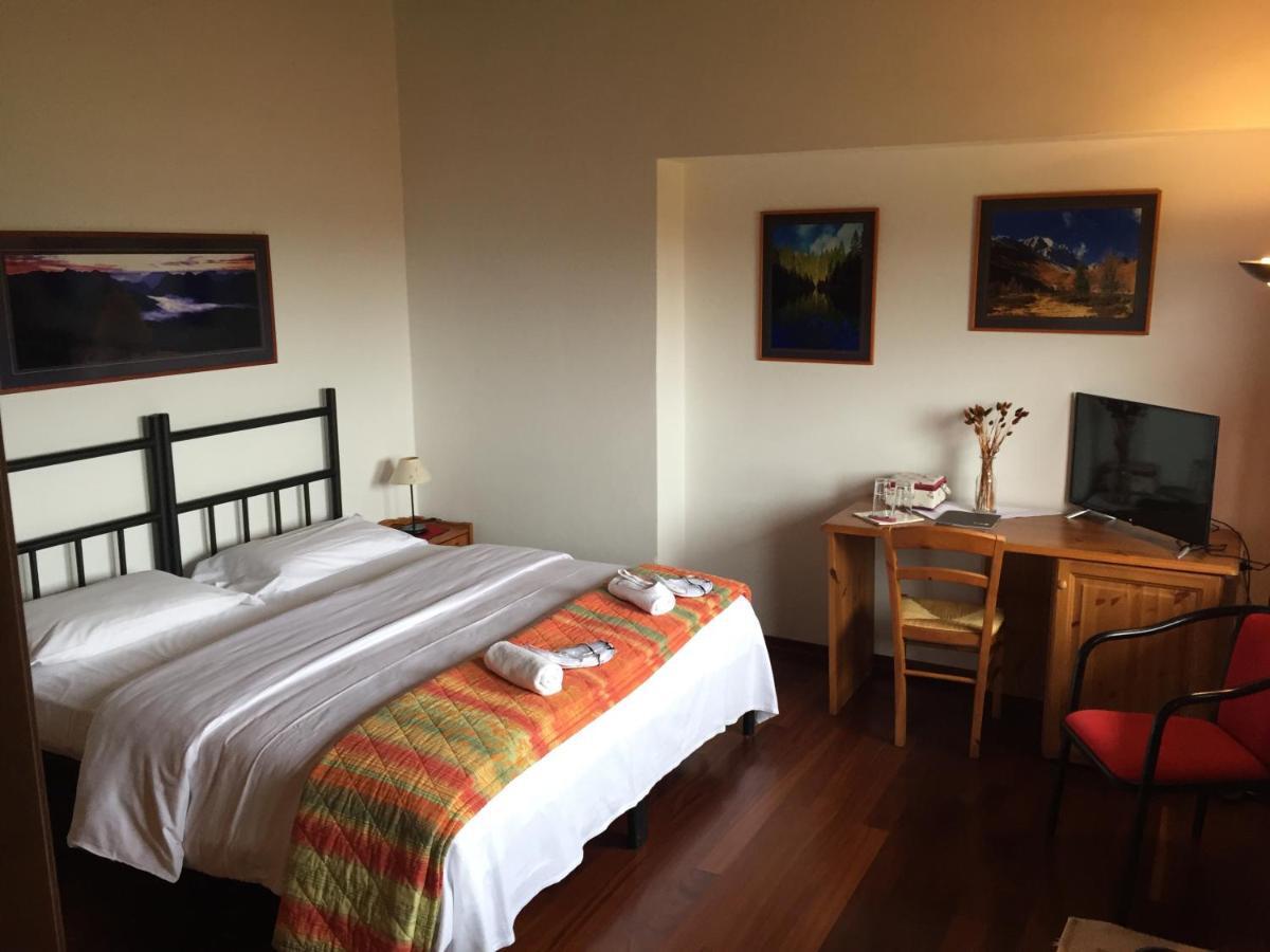 Qui Wolf Udine Hotell Collalto Exteriör bild
