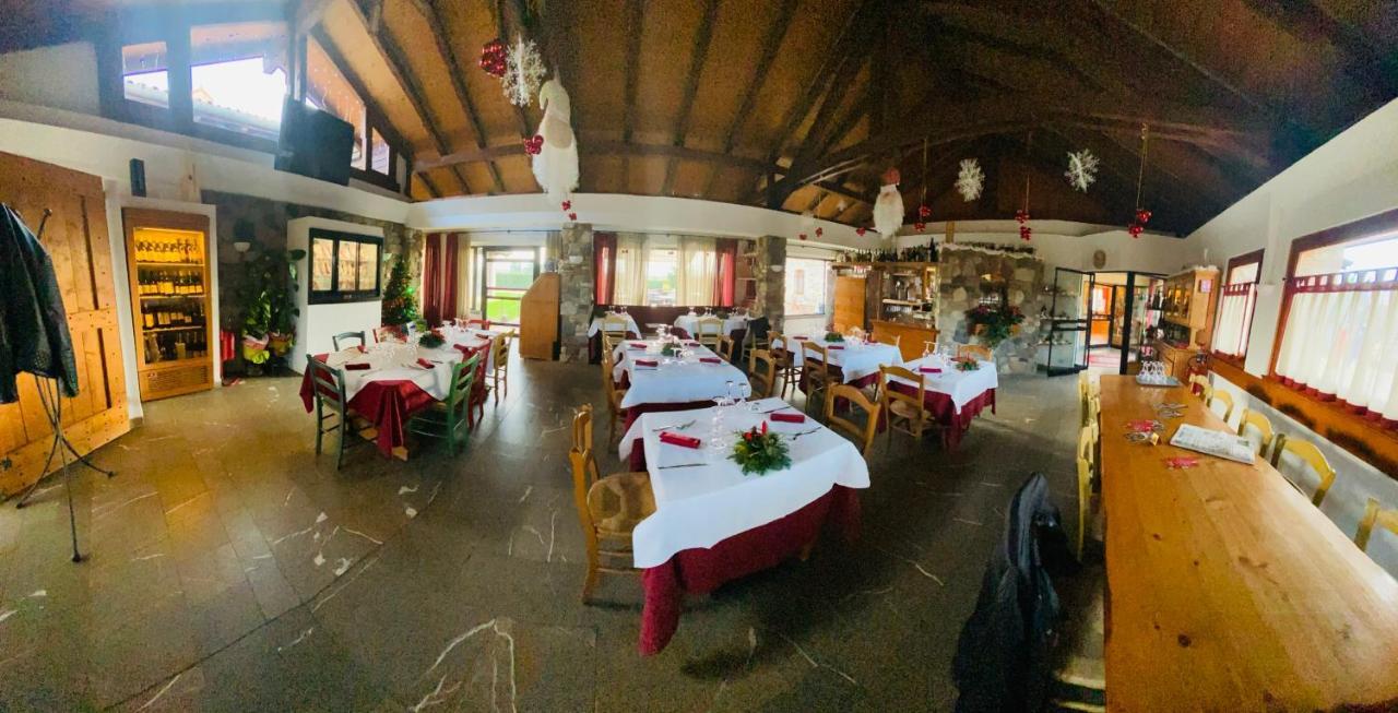 Qui Wolf Udine Hotell Collalto Exteriör bild