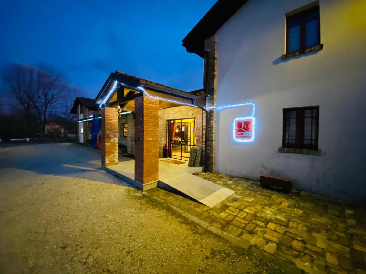 Qui Wolf Udine Hotell Collalto Exteriör bild