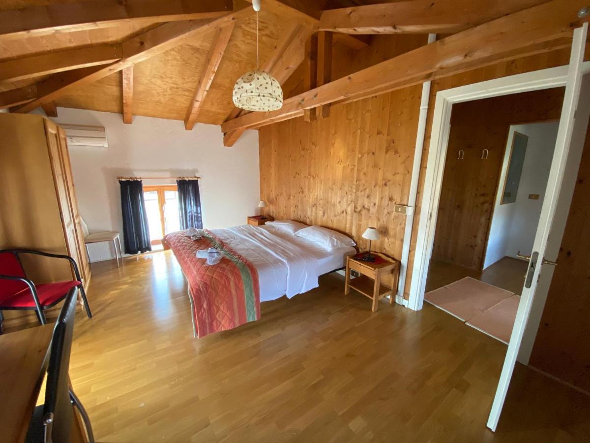 Qui Wolf Udine Hotell Collalto Exteriör bild